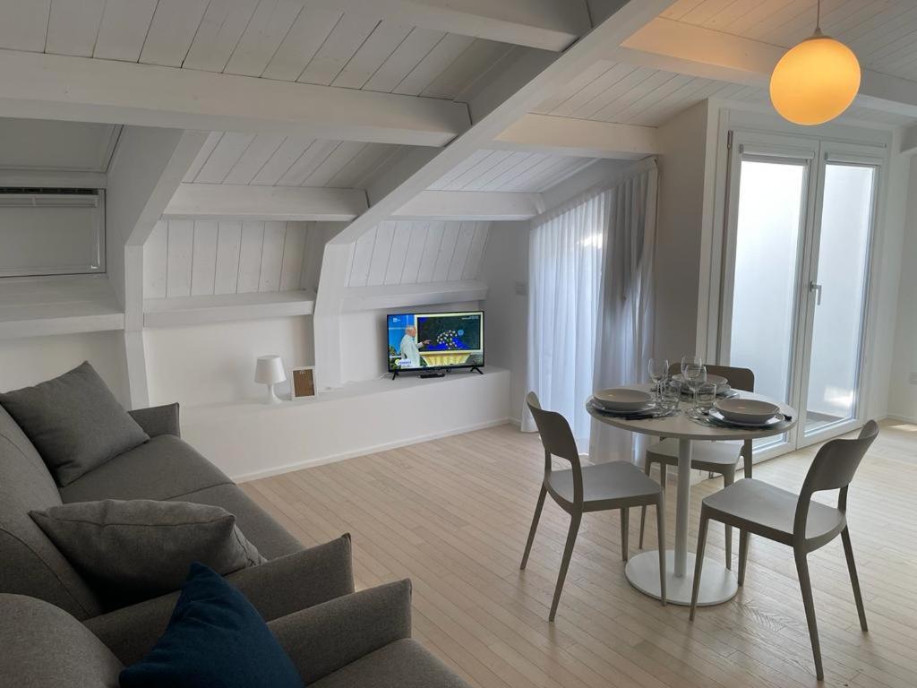 Abruzzi Short Rent Apartment *