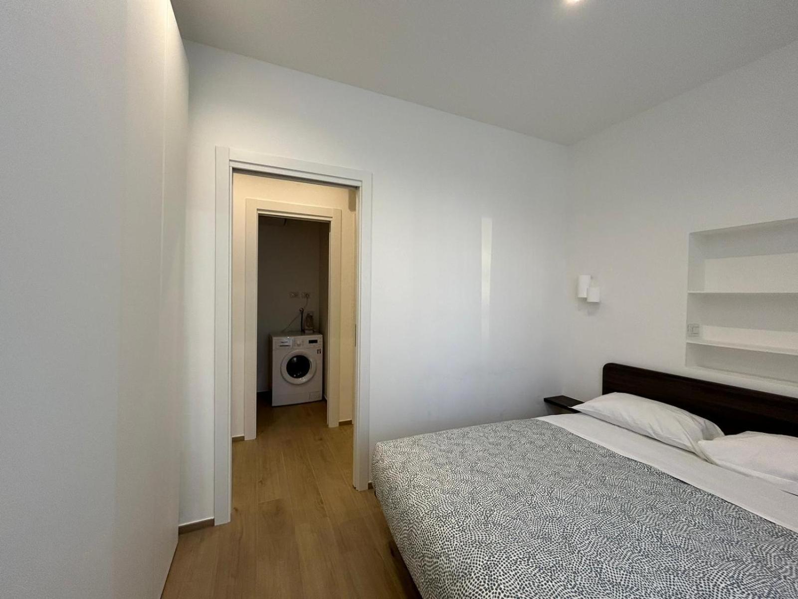 Abruzzi Short Rent * Mailand